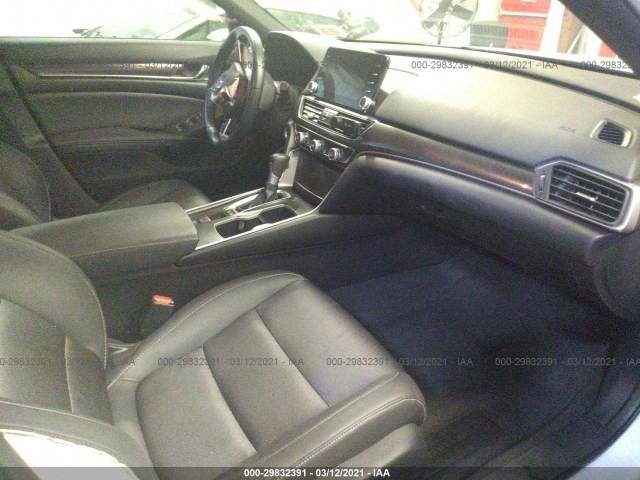 Photo 4 VIN: 1HGCV1F31KA173630 - HONDA ACCORD SEDAN 