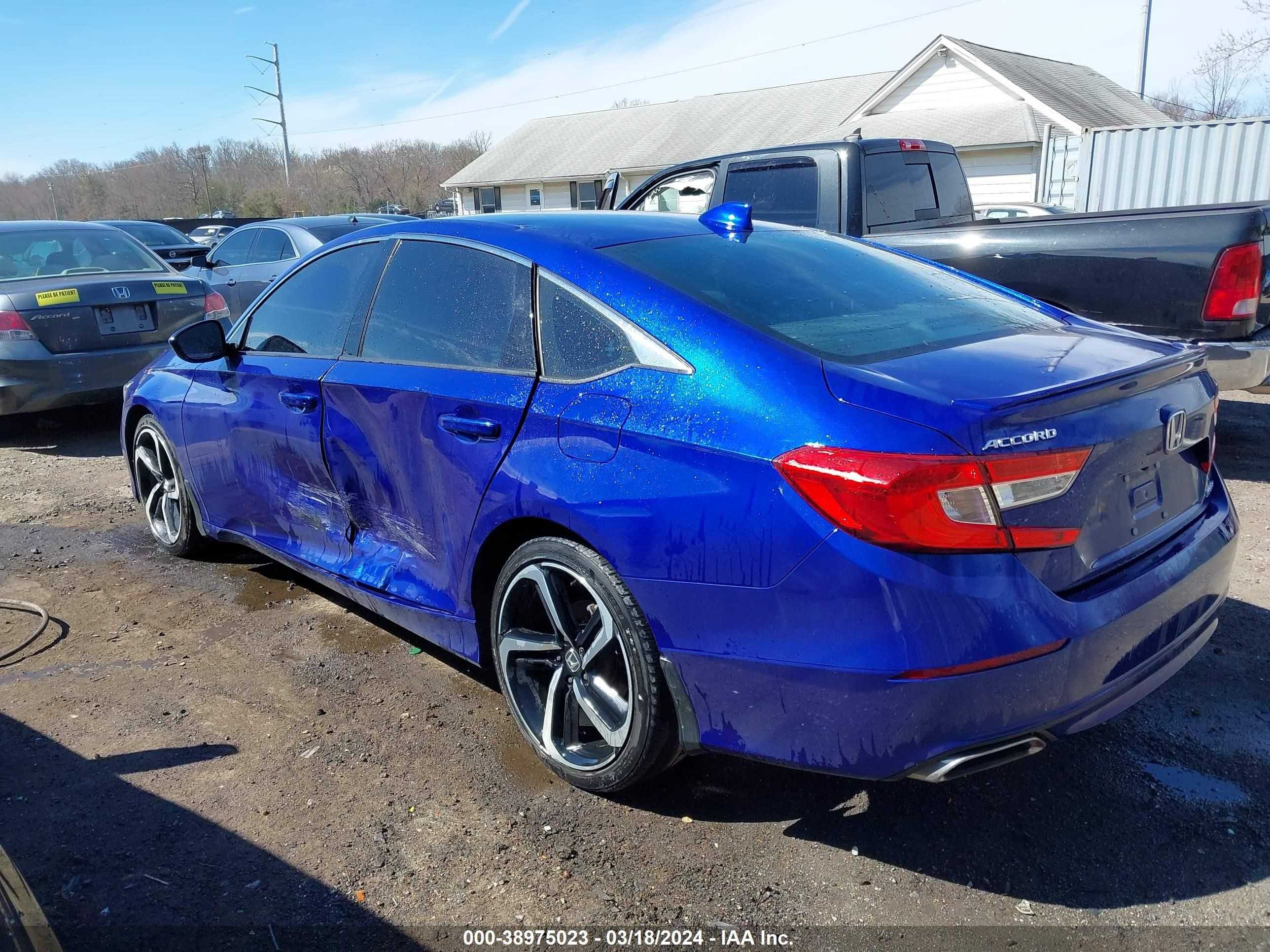 Photo 2 VIN: 1HGCV1F31LA123974 - HONDA ACCORD 