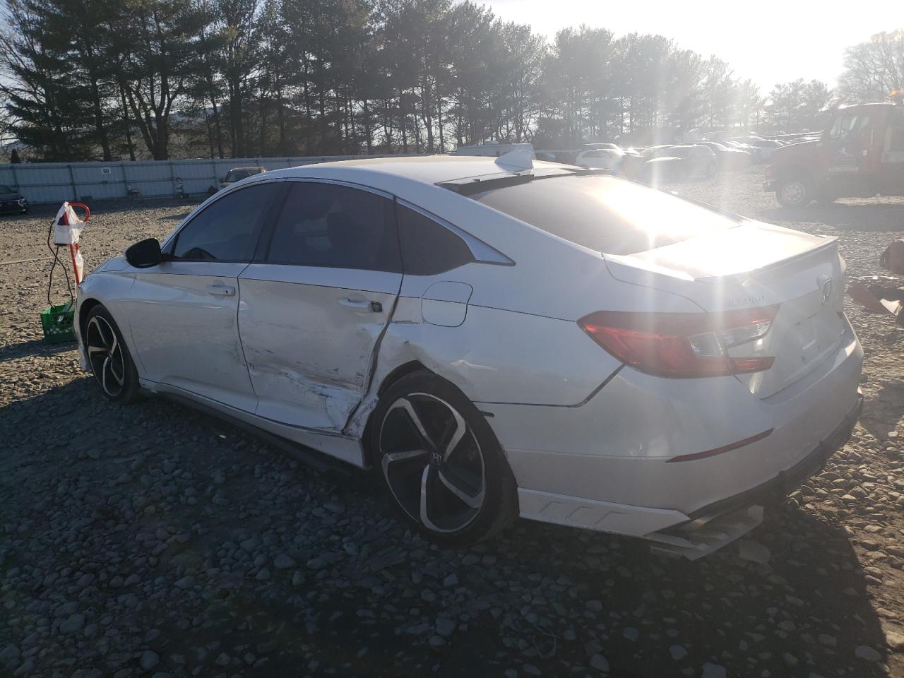 Photo 1 VIN: 1HGCV1F31LA126423 - HONDA ACCORD 