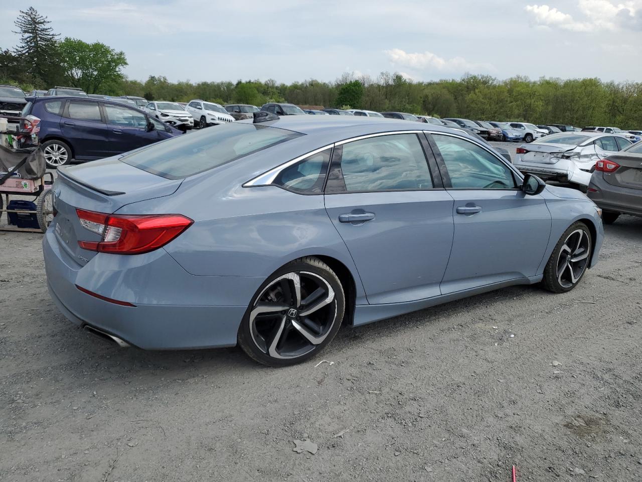 Photo 2 VIN: 1HGCV1F31MA100227 - HONDA ACCORD 