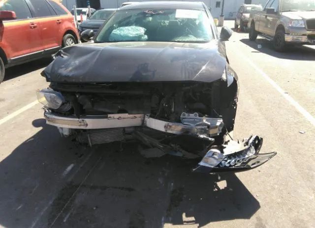 Photo 5 VIN: 1HGCV1F32JA003632 - HONDA ACCORD SEDAN 