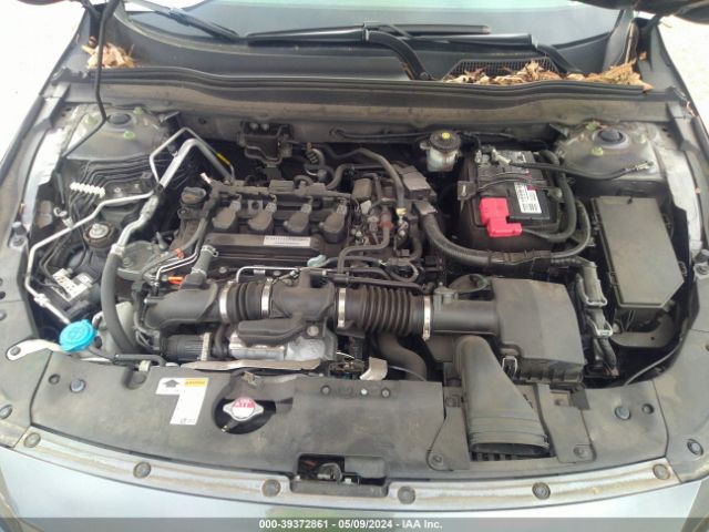 Photo 9 VIN: 1HGCV1F32JA037375 - HONDA ACCORD 