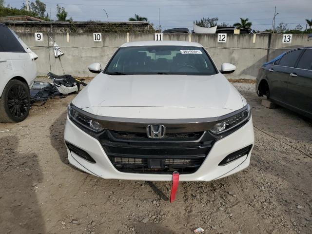 Photo 4 VIN: 1HGCV1F32JA057657 - HONDA ACCORD 