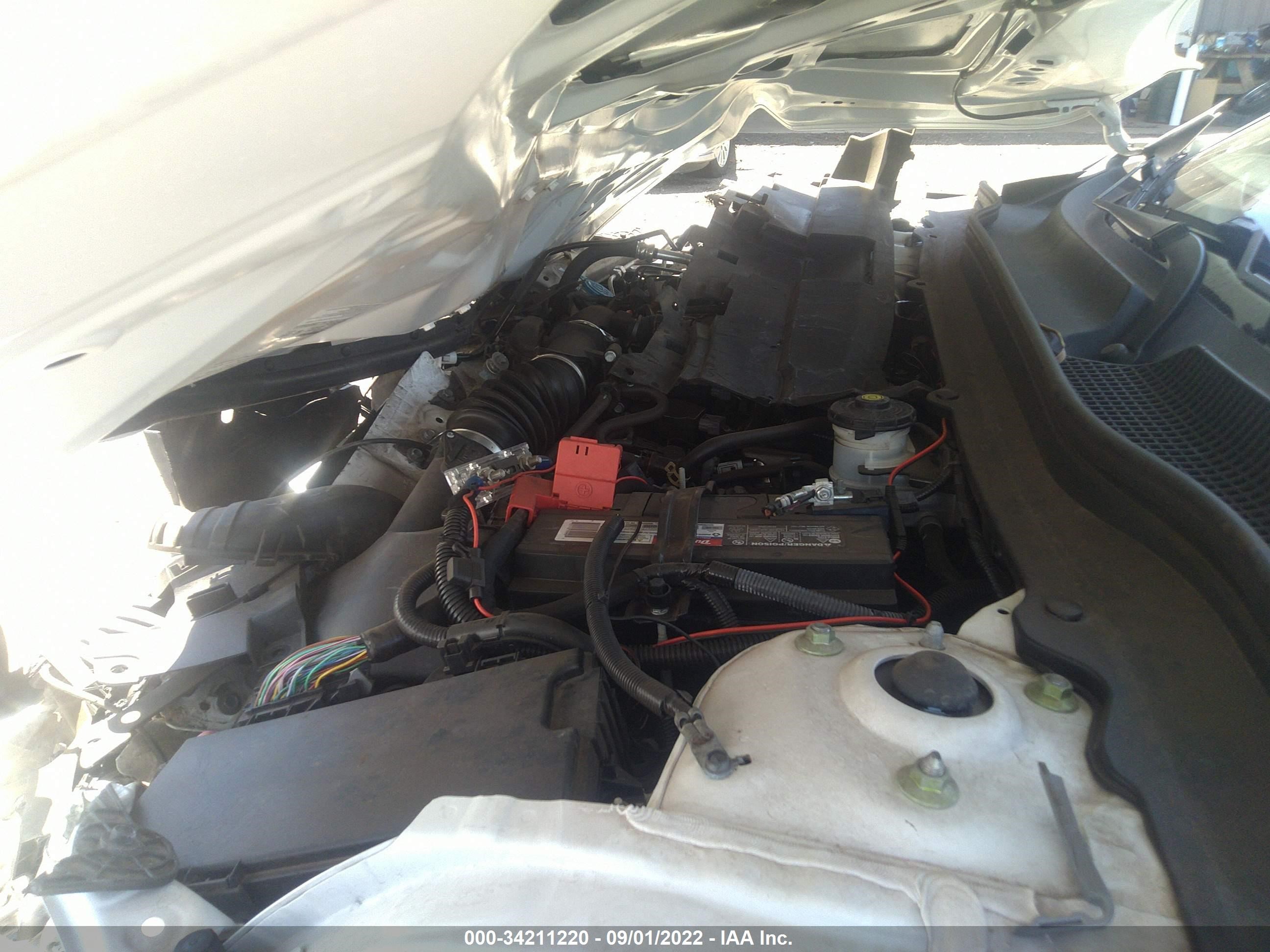 Photo 9 VIN: 1HGCV1F32JA108669 - HONDA ACCORD 