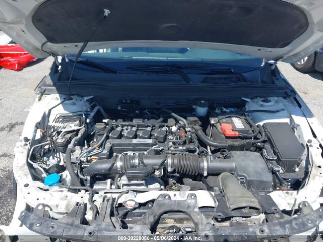 Photo 9 VIN: 1HGCV1F32JA222977 - HONDA ACCORD 