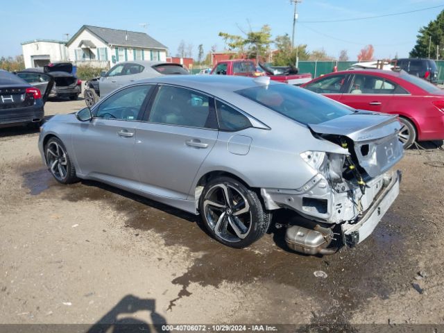 Photo 2 VIN: 1HGCV1F32JA223580 - HONDA ACCORD 