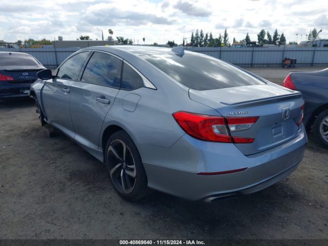 Photo 2 VIN: 1HGCV1F32JA237057 - HONDA ACCORD 