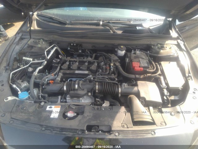 Photo 9 VIN: 1HGCV1F32JA269054 - HONDA ACCORD SEDAN 