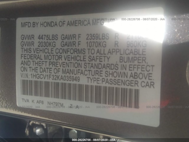 Photo 8 VIN: 1HGCV1F32KA035949 - HONDA ACCORD SEDAN 