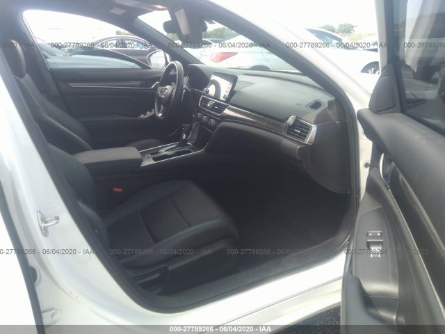 Photo 4 VIN: 1HGCV1F32KA041492 - HONDA ACCORD SEDAN 