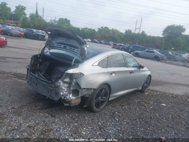 Photo 3 VIN: 1HGCV1F32KA084827 - HONDA ACCORD 