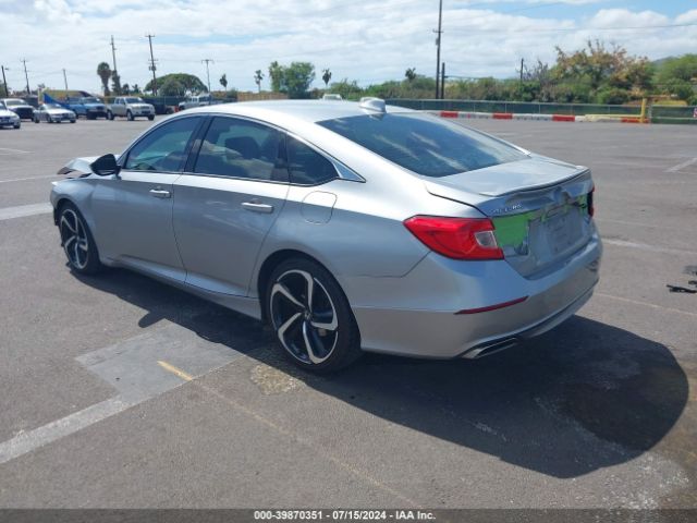 Photo 2 VIN: 1HGCV1F32KA097643 - HONDA ACCORD 