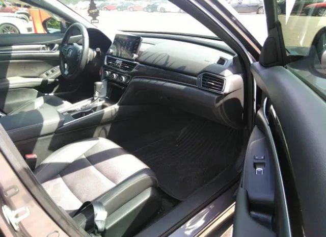 Photo 4 VIN: 1HGCV1F32KA113906 - HONDA ACCORD SEDAN 