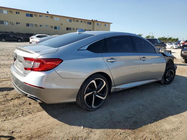 Photo 2 VIN: 1HGCV1F32LA018697 - HONDA ACCORD 