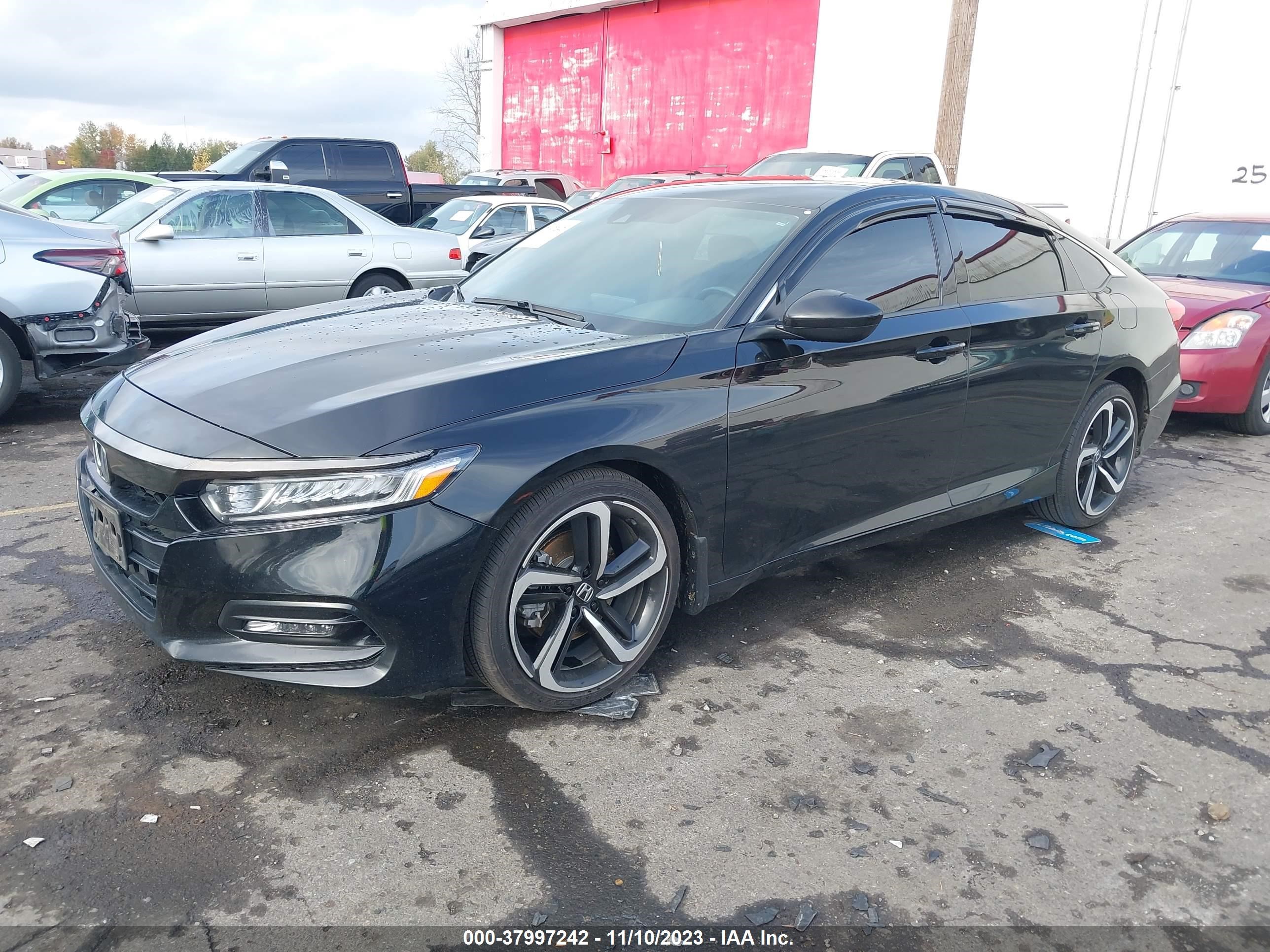 Photo 1 VIN: 1HGCV1F32LA084652 - HONDA ACCORD 