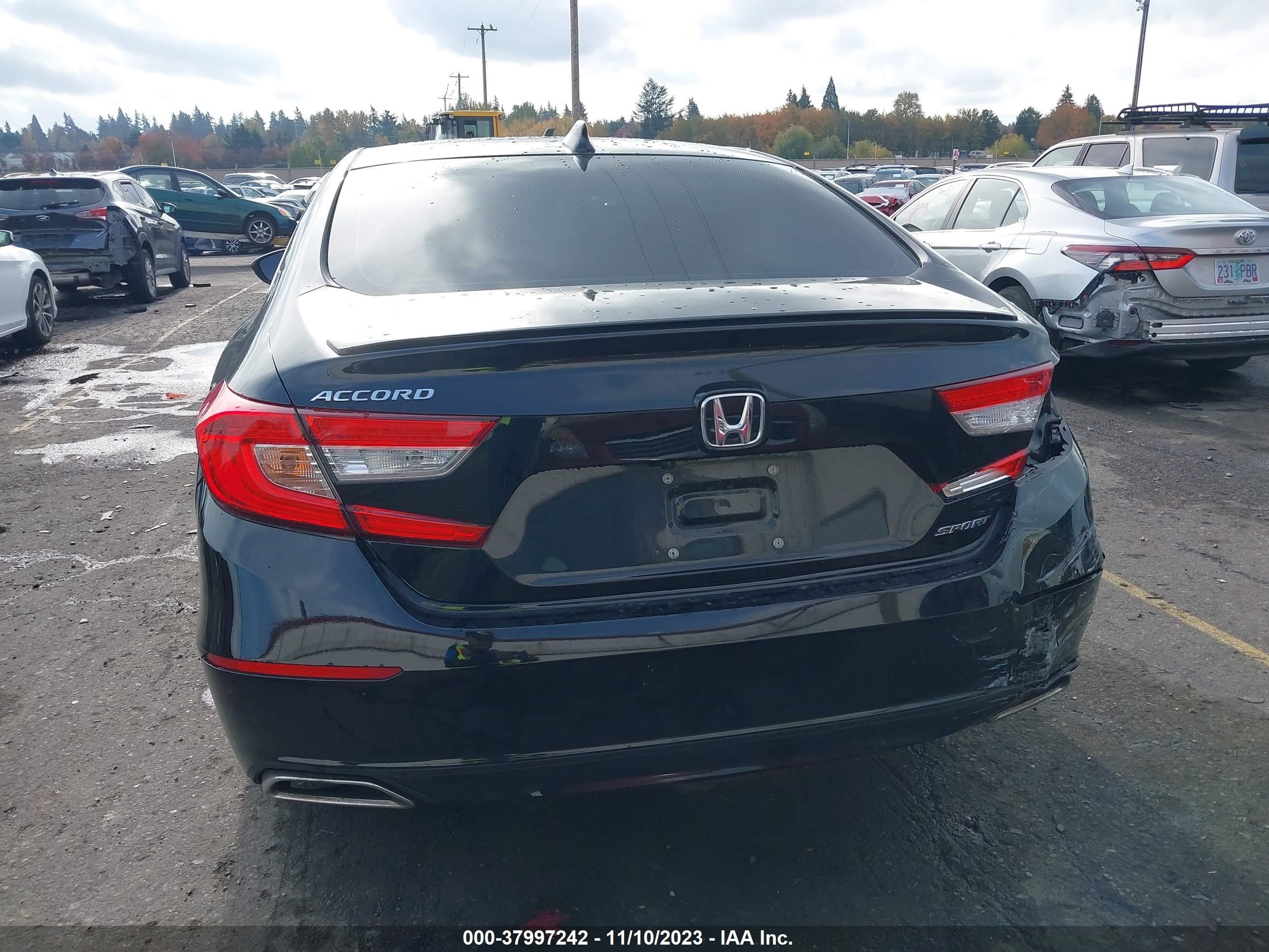 Photo 15 VIN: 1HGCV1F32LA084652 - HONDA ACCORD 