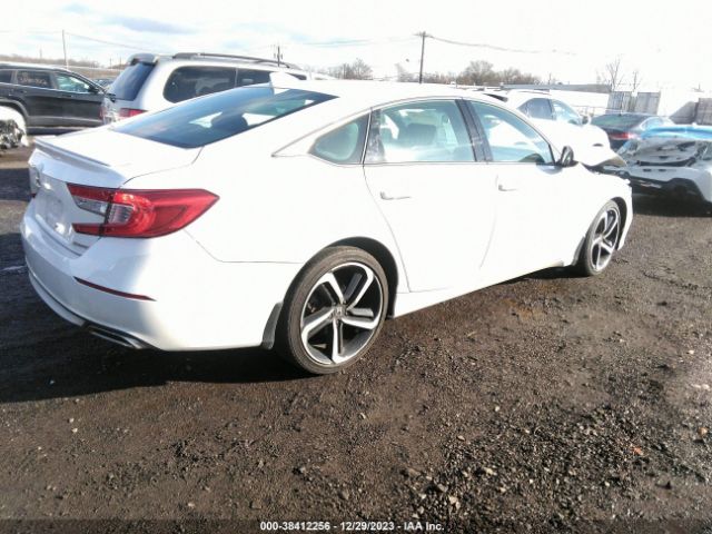 Photo 3 VIN: 1HGCV1F32LA141674 - HONDA ACCORD 