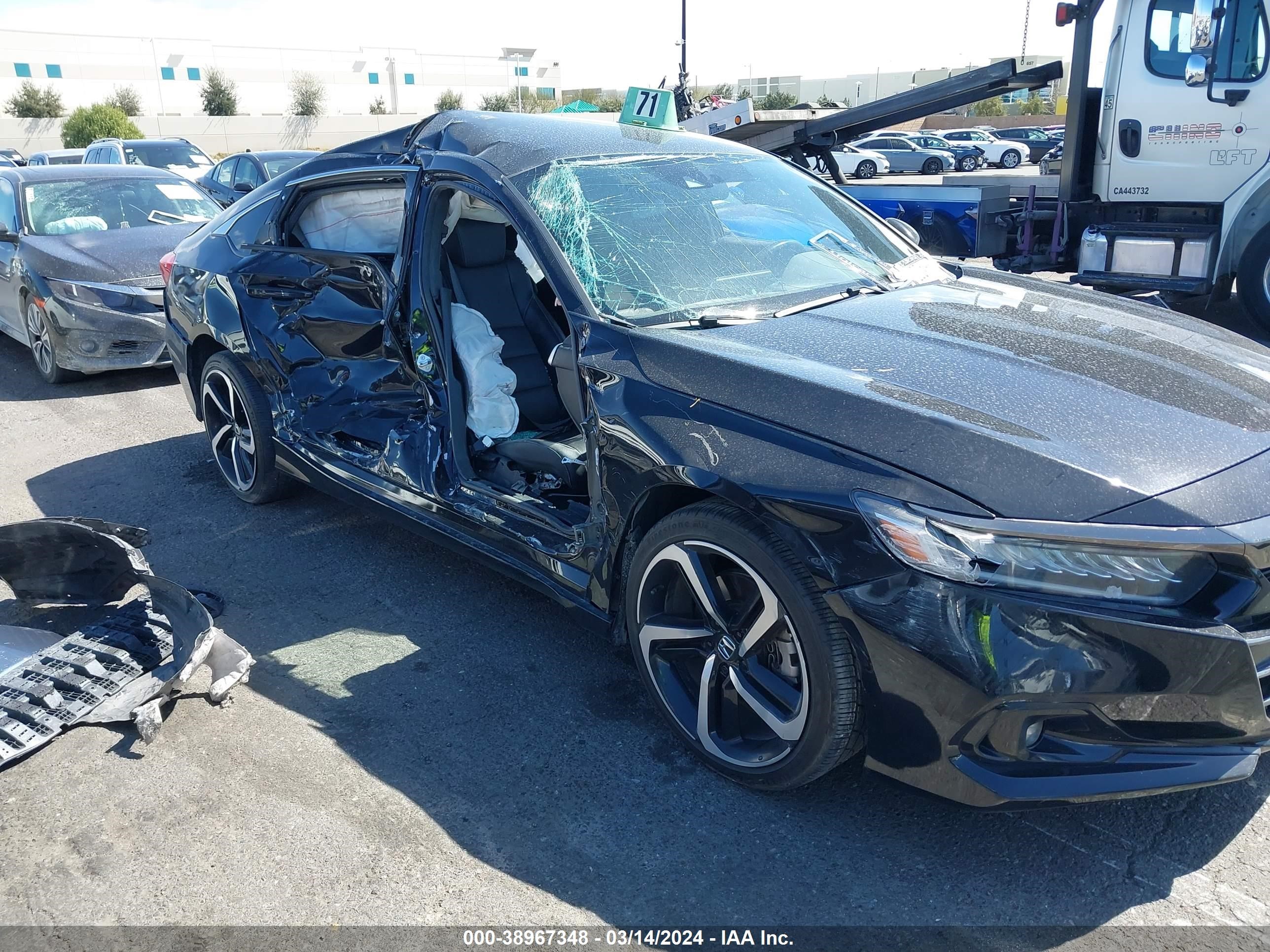 Photo 13 VIN: 1HGCV1F32MA044492 - HONDA ACCORD 