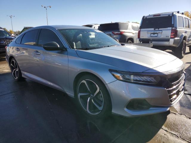 Photo 3 VIN: 1HGCV1F32MA105873 - HONDA ACCORD 