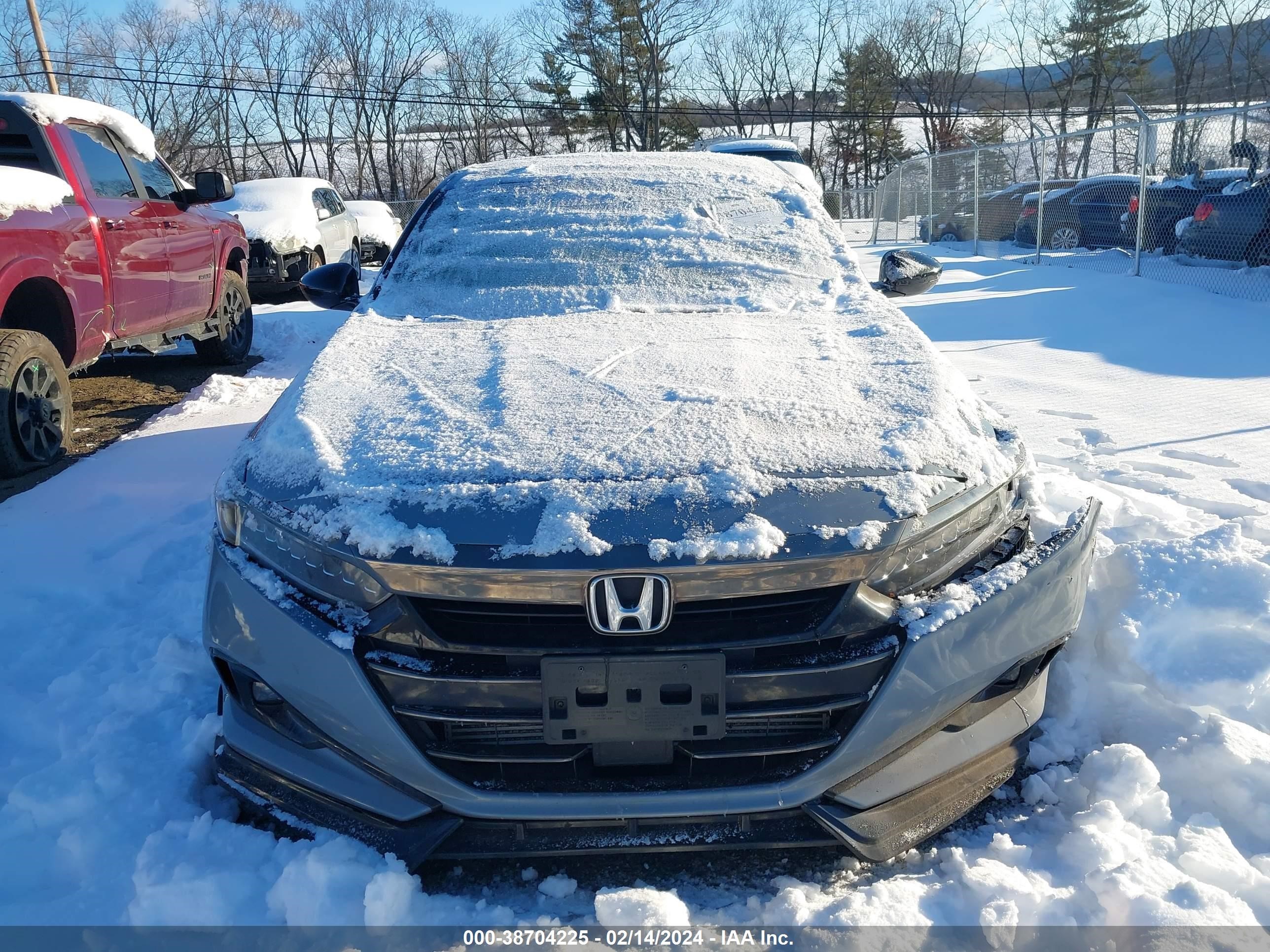 Photo 11 VIN: 1HGCV1F32NA005922 - HONDA ACCORD 