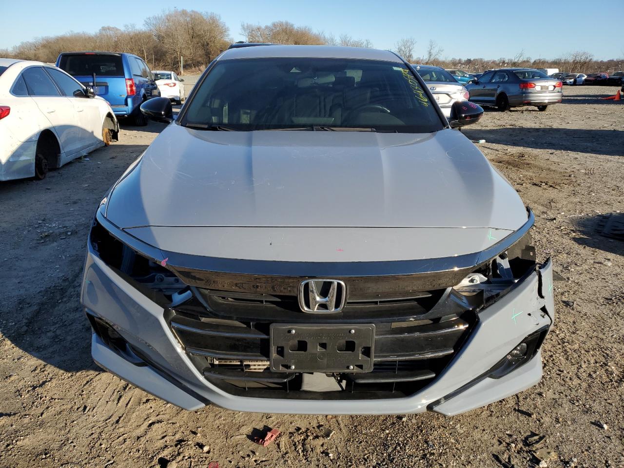 Photo 4 VIN: 1HGCV1F32NA073685 - HONDA ACCORD 