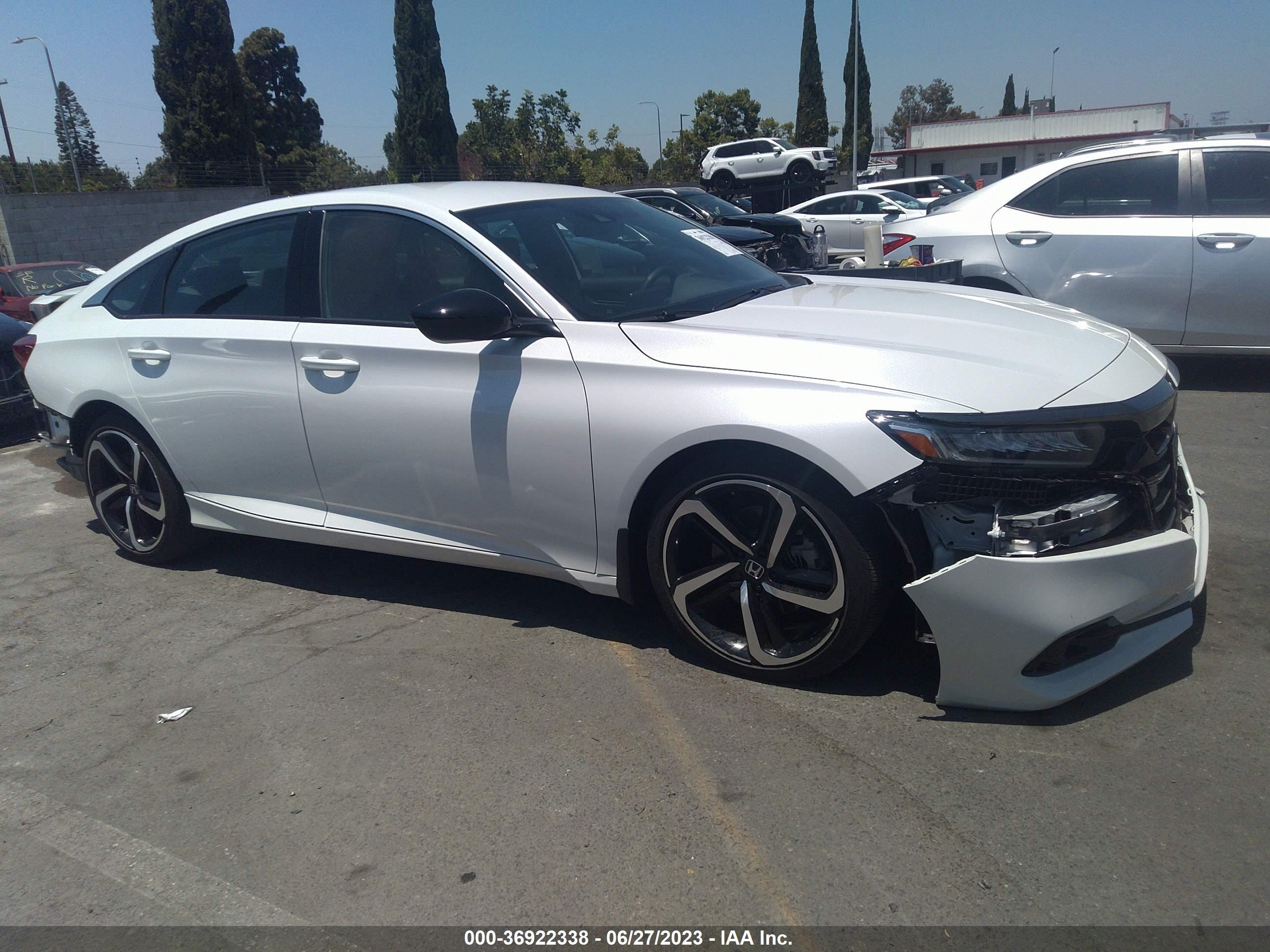 Photo 13 VIN: 1HGCV1F32NA078823 - HONDA ACCORD 