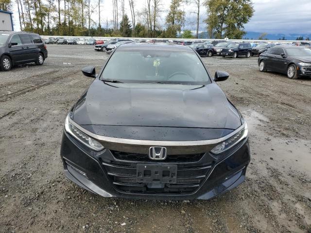 Photo 4 VIN: 1HGCV1F33JA020648 - HONDA ACCORD 