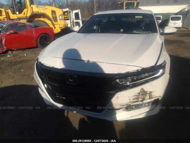 Photo 5 VIN: 1HGCV1F33JA040897 - HONDA ACCORD SEDAN 