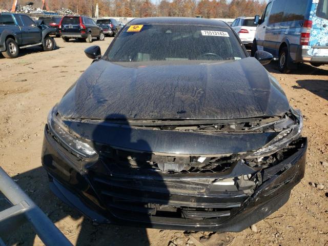 Photo 4 VIN: 1HGCV1F33JA117722 - HONDA ACCORD 