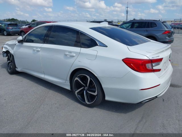 Photo 2 VIN: 1HGCV1F33JA184756 - HONDA ACCORD 