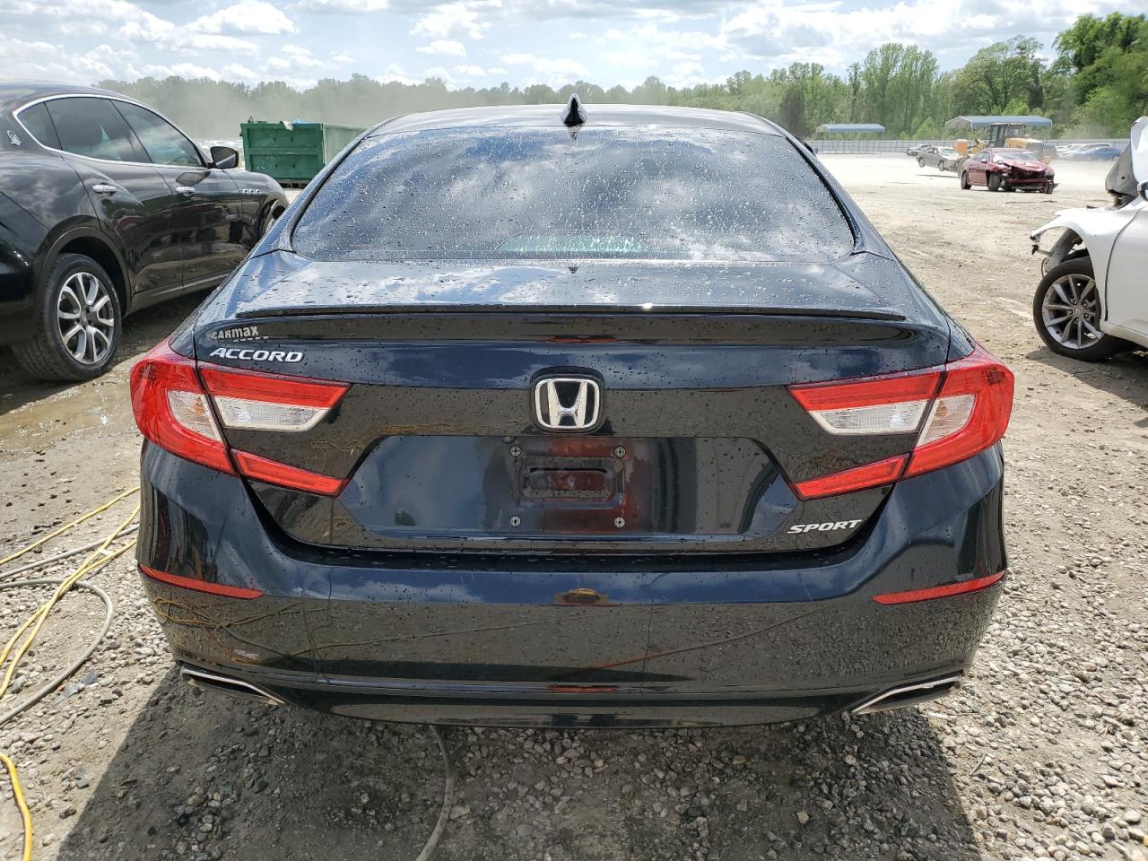 Photo 5 VIN: 1HGCV1F33JA200342 - HONDA ACCORD 