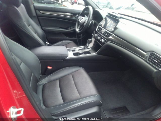 Photo 4 VIN: 1HGCV1F33JA217920 - HONDA ACCORD SEDAN 