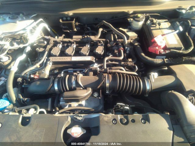 Photo 9 VIN: 1HGCV1F33JA231218 - HONDA ACCORD 