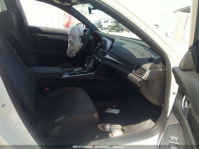 Photo 4 VIN: 1HGCV1F33JA260654 - HONDA ACCORD SEDAN 