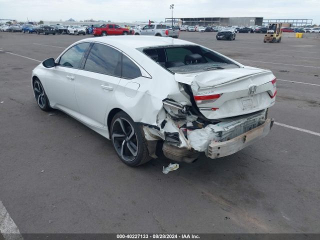 Photo 2 VIN: 1HGCV1F33KA058513 - HONDA ACCORD 