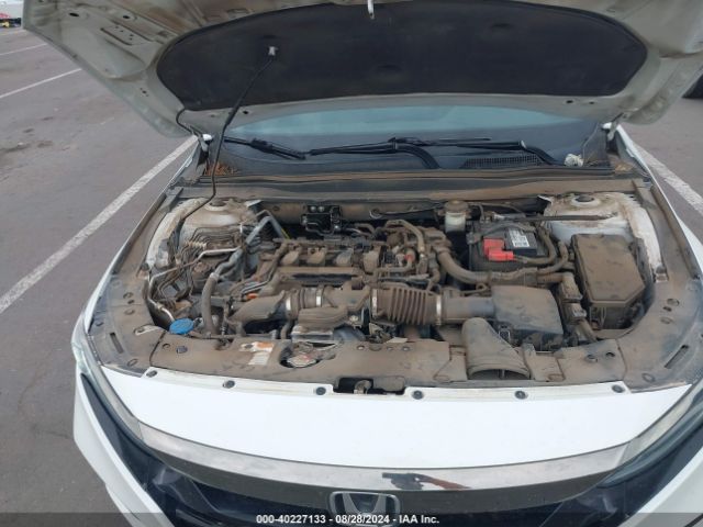 Photo 9 VIN: 1HGCV1F33KA058513 - HONDA ACCORD 