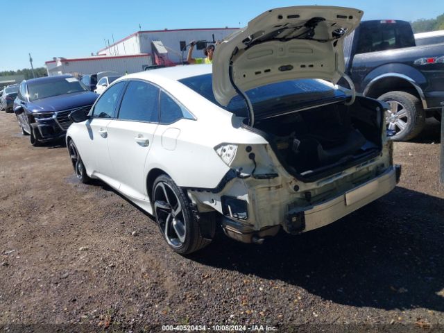 Photo 2 VIN: 1HGCV1F33KA067096 - HONDA ACCORD 