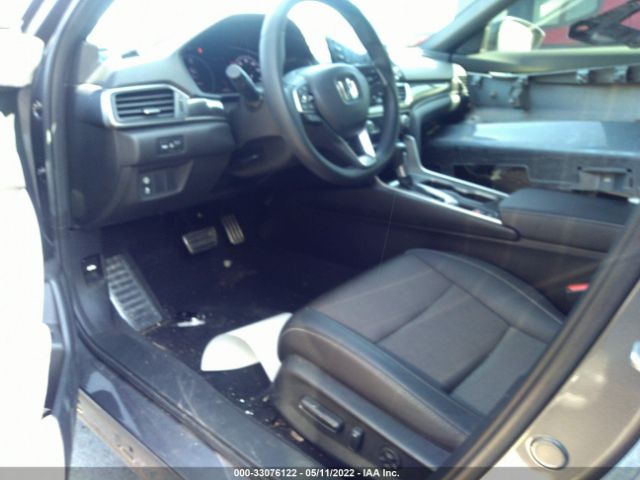 Photo 4 VIN: 1HGCV1F33KA080527 - HONDA ACCORD SEDAN 