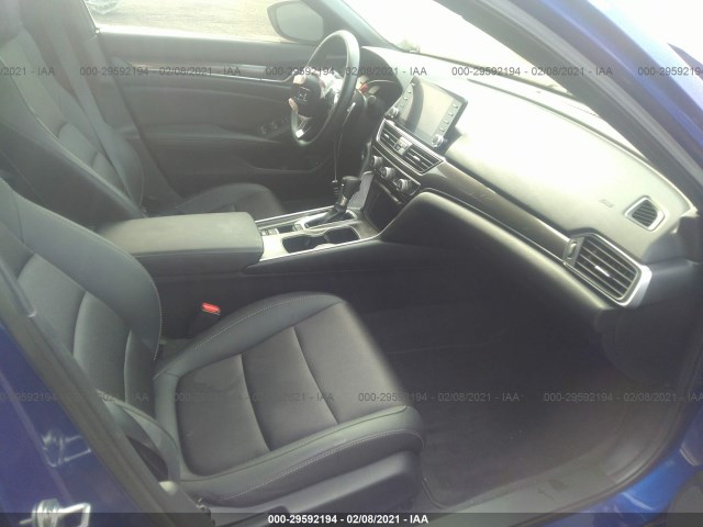 Photo 4 VIN: 1HGCV1F33KA117124 - HONDA ACCORD SEDAN 