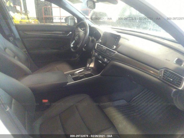 Photo 4 VIN: 1HGCV1F33LA014108 - HONDA ACCORD SEDAN 