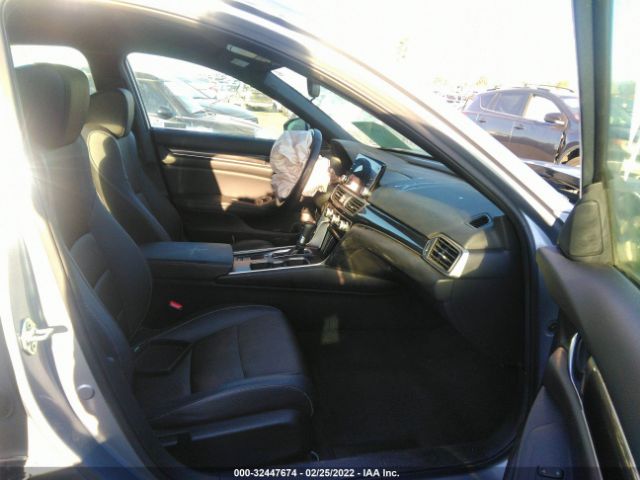 Photo 4 VIN: 1HGCV1F33LA024850 - HONDA ACCORD SEDAN 