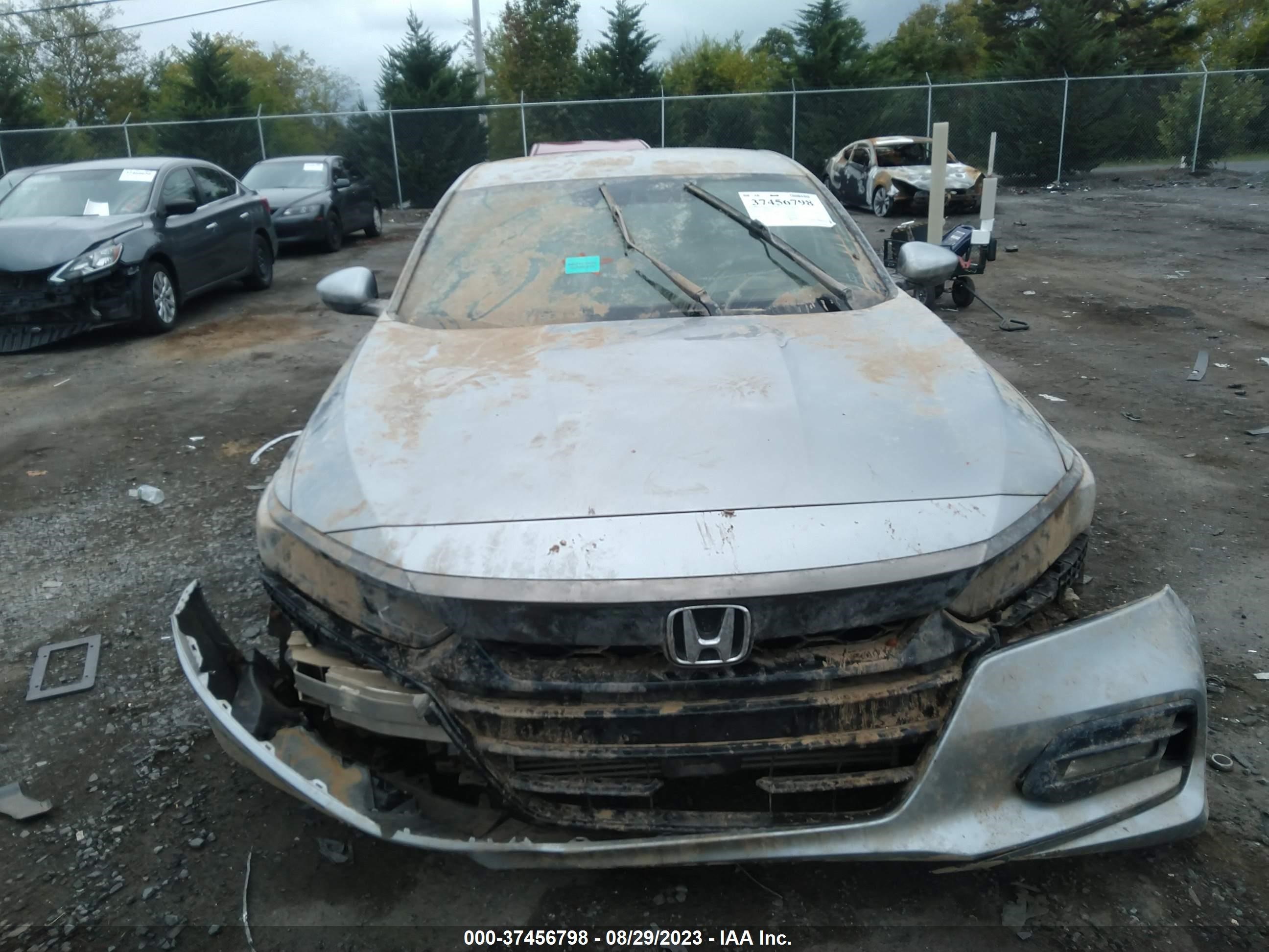 Photo 12 VIN: 1HGCV1F33LA106108 - HONDA ACCORD 