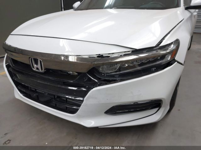 Photo 5 VIN: 1HGCV1F33LA141800 - HONDA ACCORD 