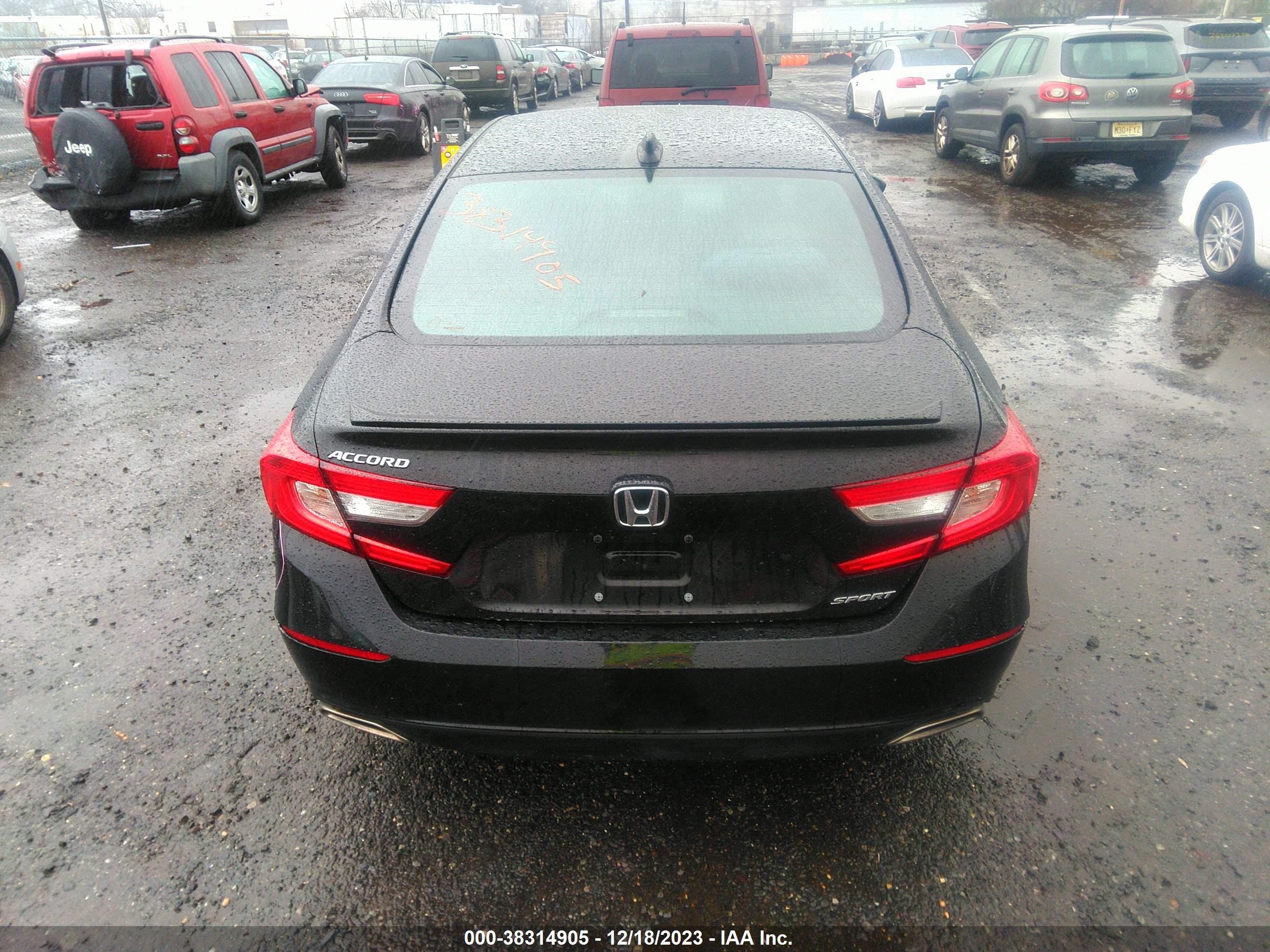 Photo 15 VIN: 1HGCV1F33MA044517 - HONDA ACCORD 