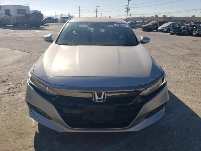 Photo 4 VIN: 1HGCV1F34JA100976 - HONDA ACCORD SPO 