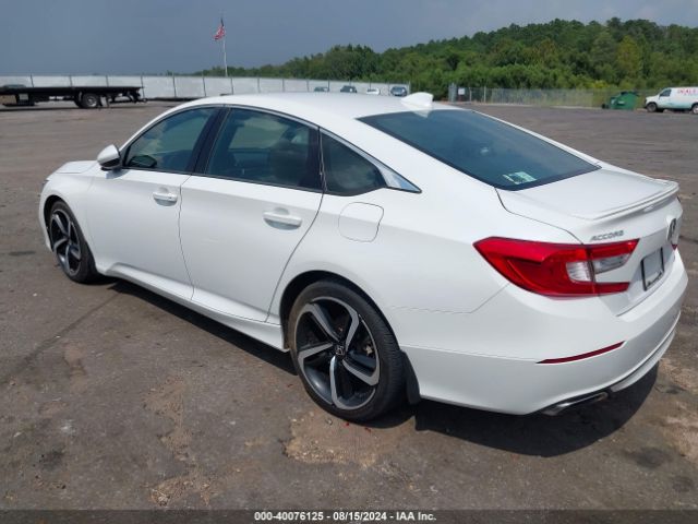 Photo 2 VIN: 1HGCV1F34JA155301 - HONDA ACCORD 