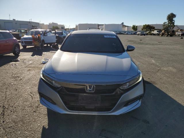 Photo 4 VIN: 1HGCV1F34JA208899 - HONDA ACCORD SPO 