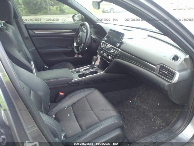 Photo 4 VIN: 1HGCV1F34JA240784 - HONDA ACCORD SEDAN 