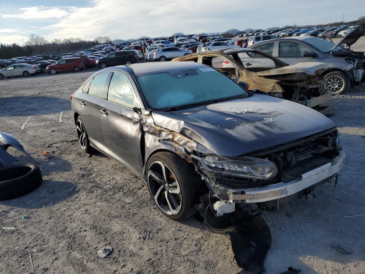 Photo 3 VIN: 1HGCV1F34KA013564 - HONDA ACCORD 