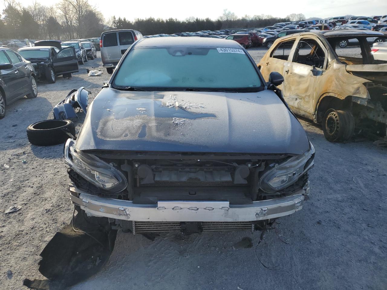 Photo 4 VIN: 1HGCV1F34KA013564 - HONDA ACCORD 